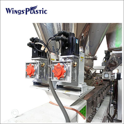 Пластиковое штранг-прессование листа делая производственную линию листа Thermoforming ЛЮБИМЦА машины