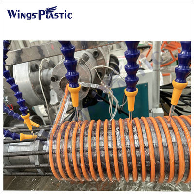 Процесс изготовления PVC спирально усиленной всасывающей трубы
